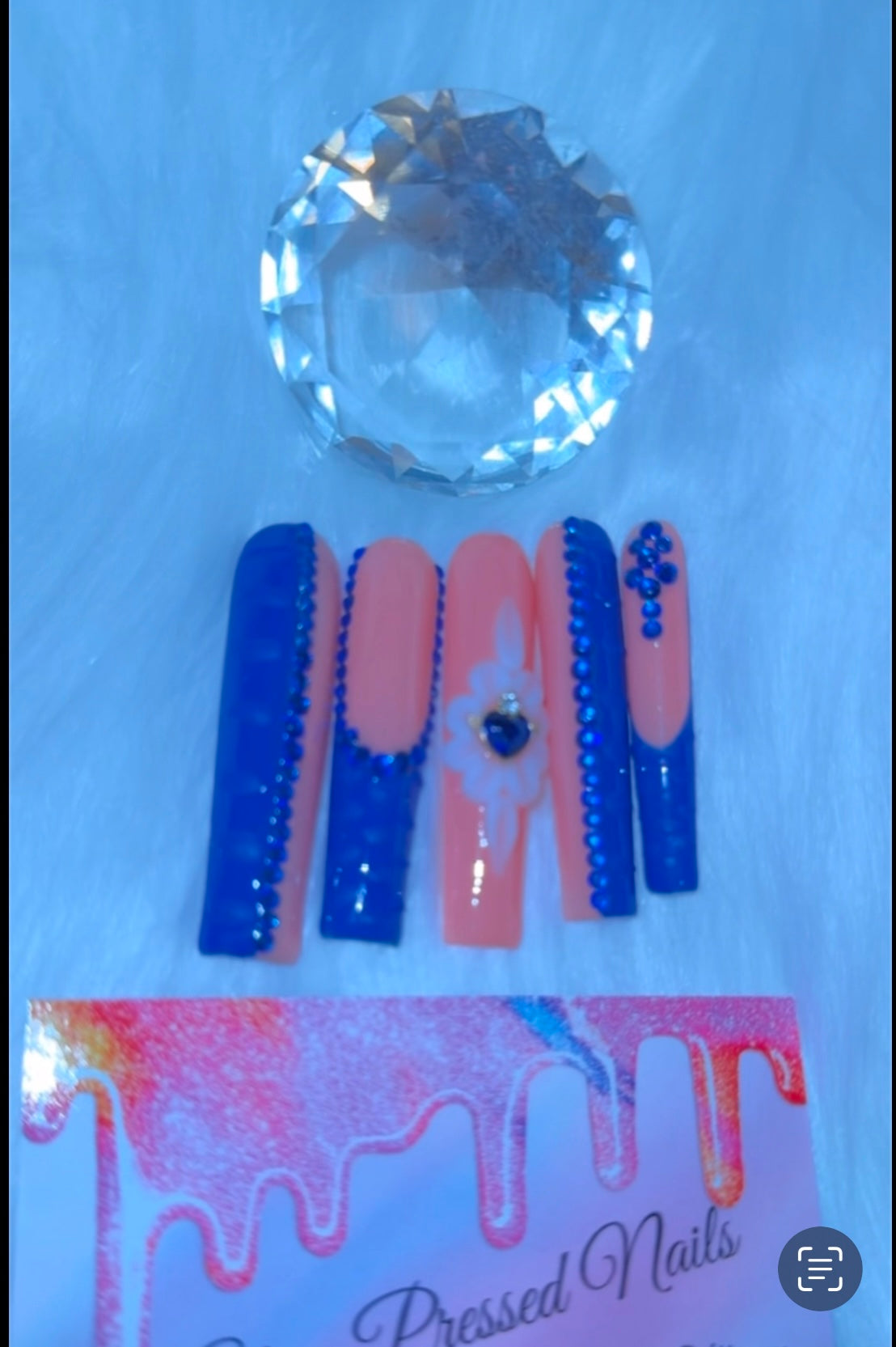 Feeling Blue Croc Press On Nails Size Medium