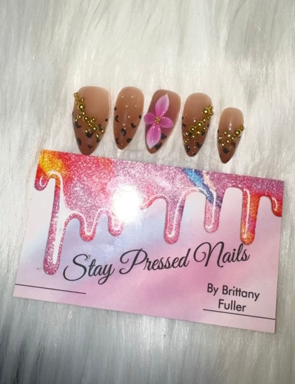 Almond Spotted Press On Nails Size Large