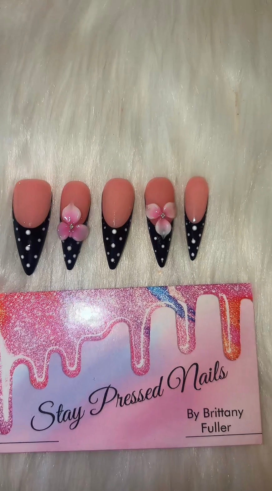 Black & White Spotted Flower Stiletto Press On Nails Size Medium