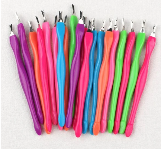 Colorful Nail Cuticle Trimmer (Plastic)