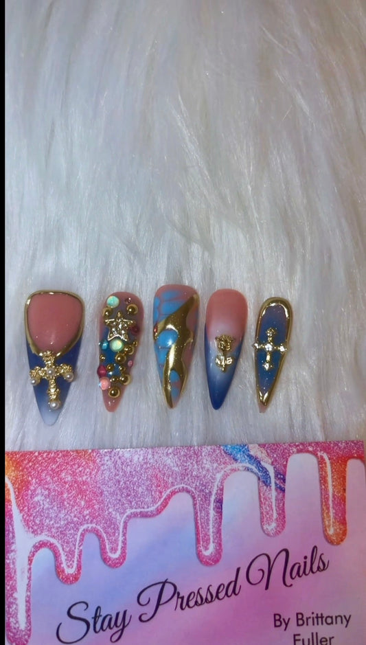 Blue Stiletto Junk Nails Size Large