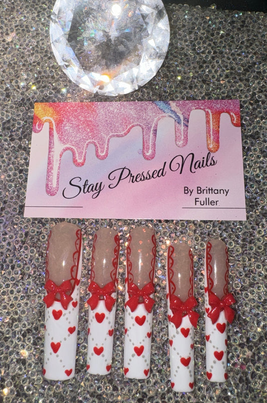 Queen Of Hearts ♥️ Press On Nails