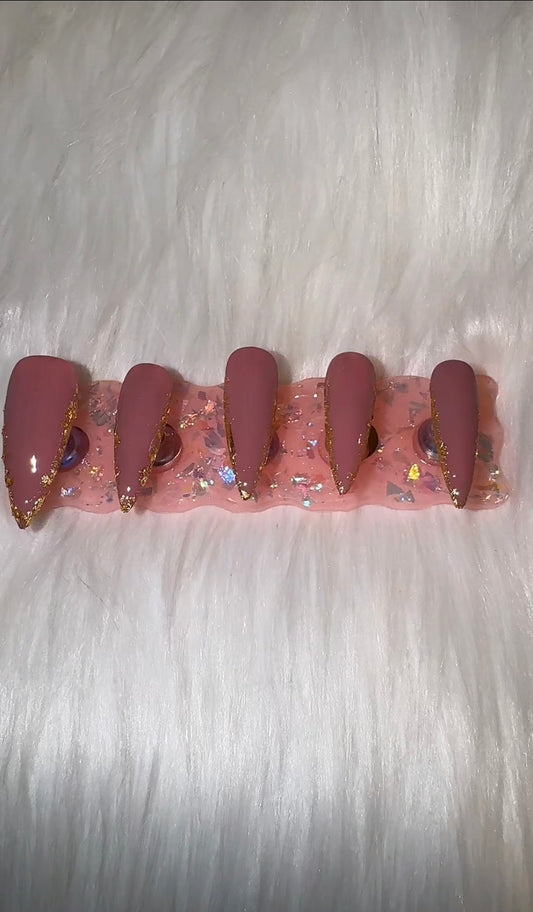 Nude Pink and Gold Foil Outline Press On Nails