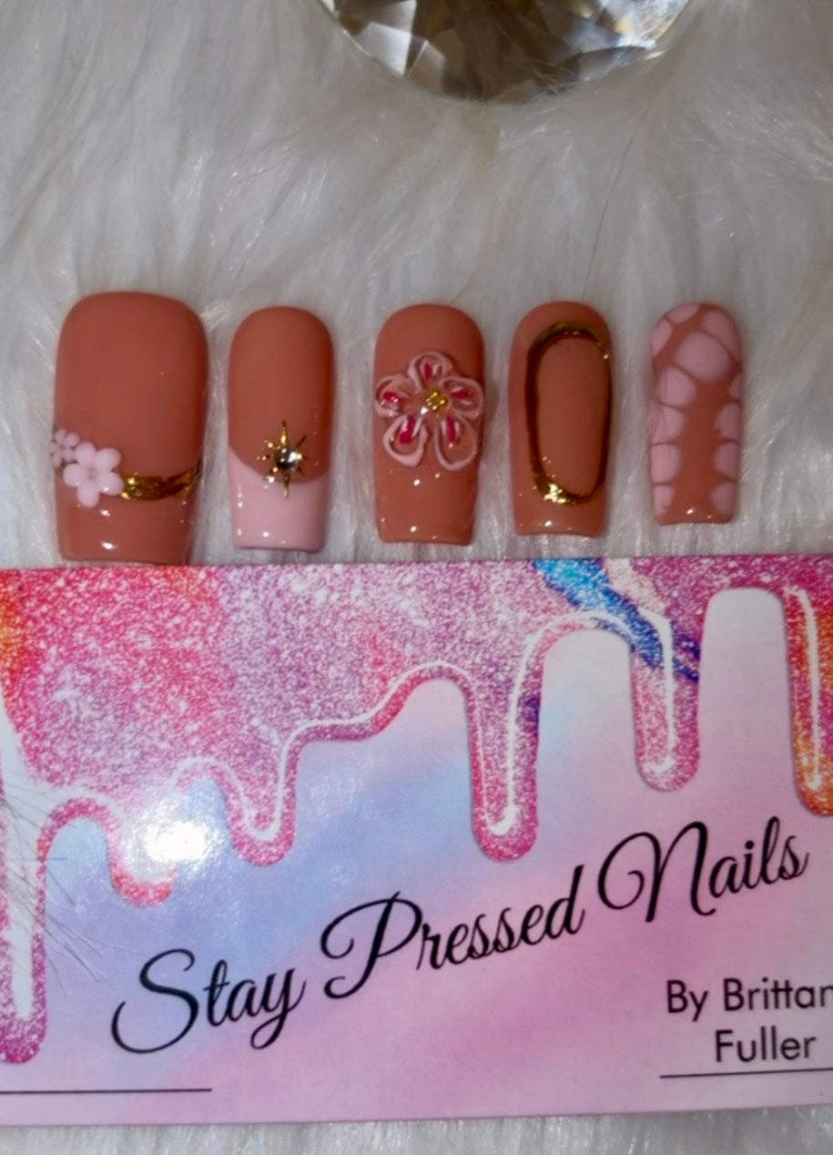 Pink & Nude Flower Croc Press On Nails Size Large