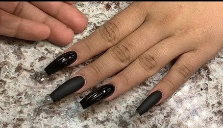 Glossy & Matte Black Coffin Press On Nails